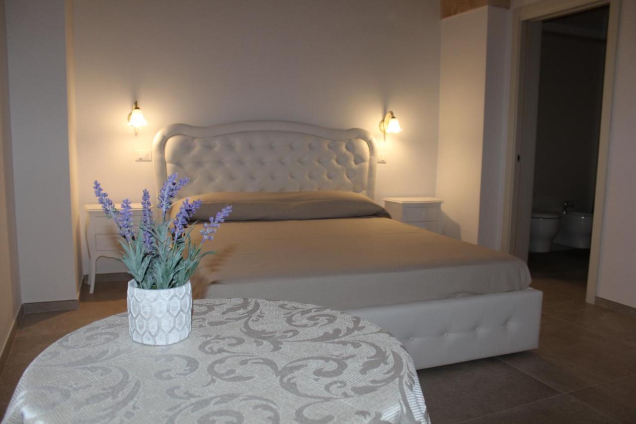 B&B Ilenia Oria  Exterior photo